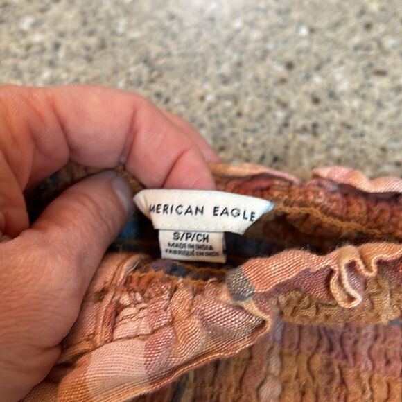 AMERICAN EAGLE Smocked Tube Top - Picture 4 of 8